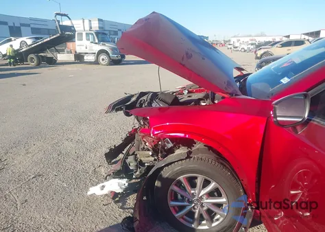 2025 Mazda Cx-5 2.5 S Preferred z USA, uszkodzony, nr VIN JM3KFBCL6S0670235